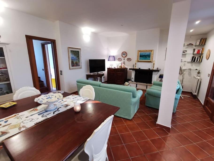 Villa Iris - Mondello Palermo Exterior foto